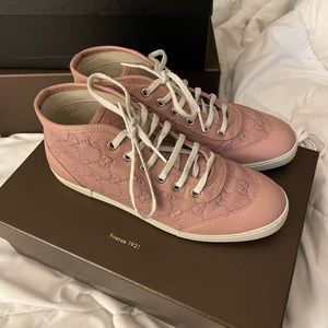Authentic Gucci Sneakers Size 7US